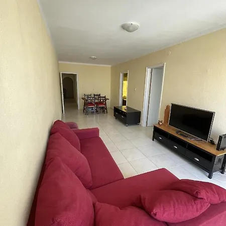 Apartamento A 200 M De La Playa * Roses